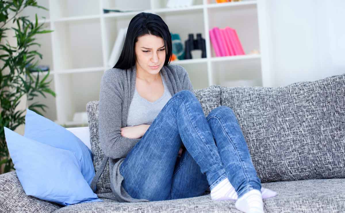 اعراض انفجار اكياس المبيض واسبابه