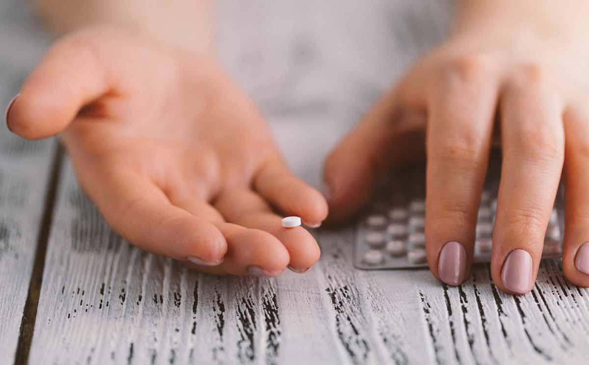 طريقة استخدام حبوب منع الحمل لاول مرة