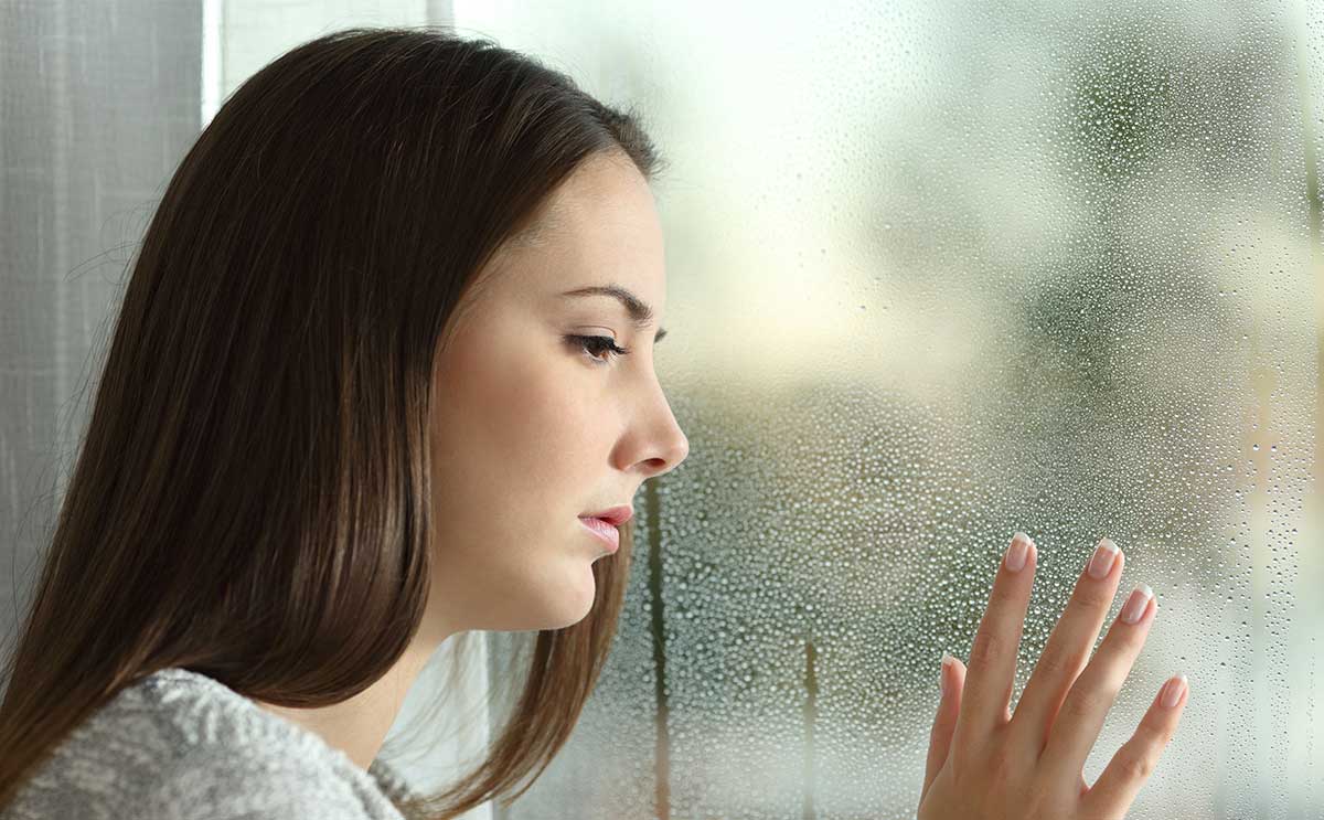 من هي المرأة الحساسة والتي لا تهتم لمشاعر الآخرين من بين الأبراج؟