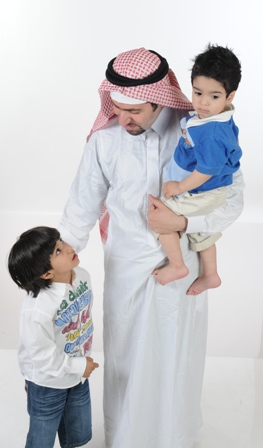 كيف نتخلص من خجل الأطفال؟