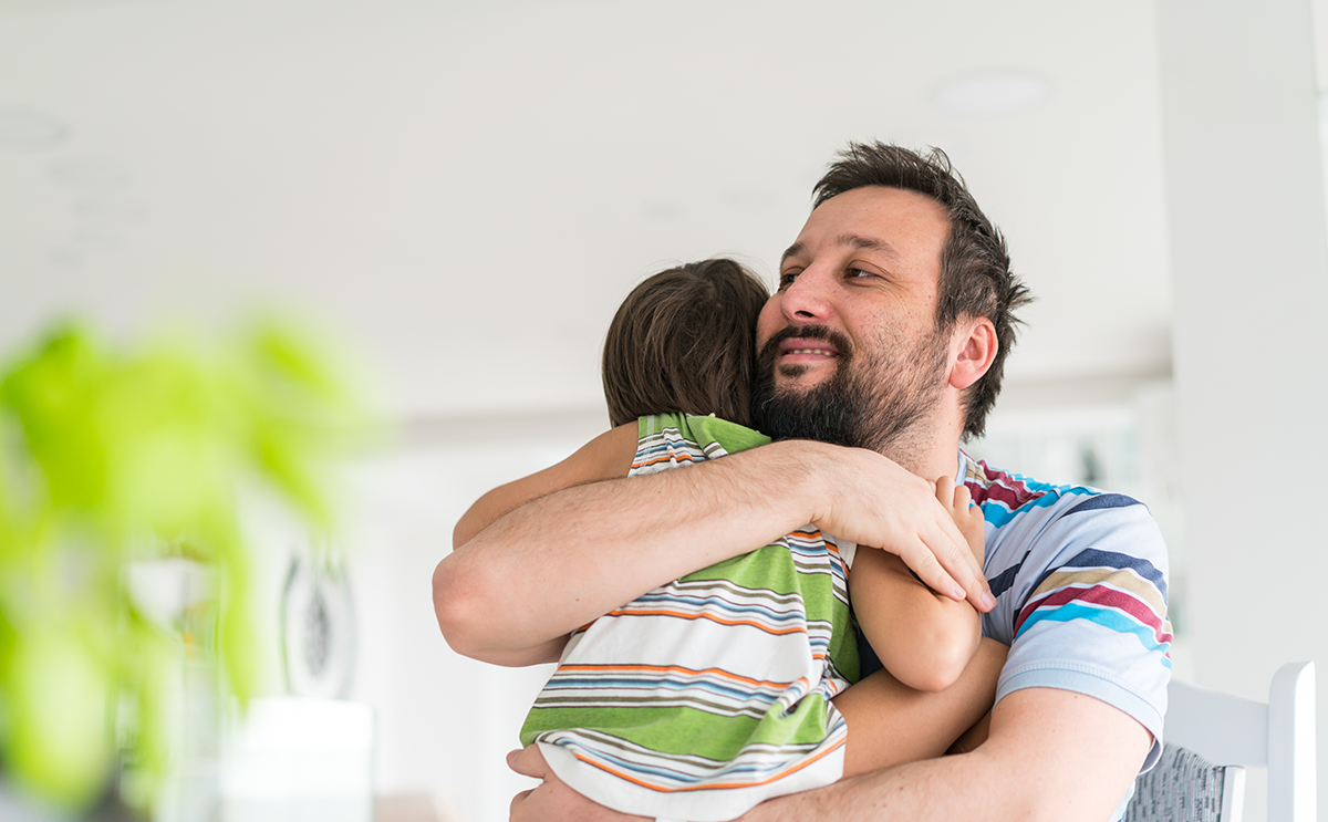 لهذه الأسباب طفلك بحاجة الى والده دائمًا معه!