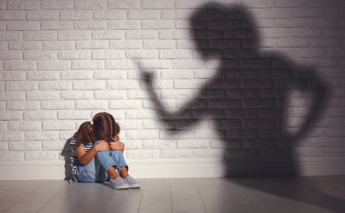 أساليب الأبوة والأمومة السيئة عبر التاريخ
