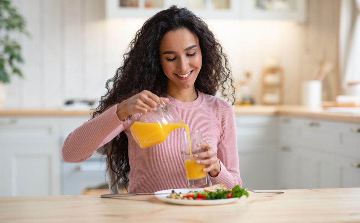 أطعمة تحارب مرض الزهايمر المبكر