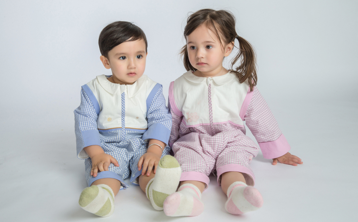 Sitting, Person, Baby