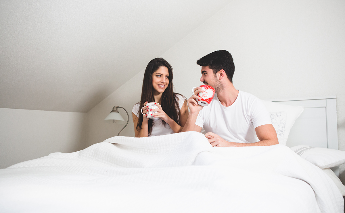 كم عدد المرات الطبيعية للجماع في اليوم للمتزوجين حديثا