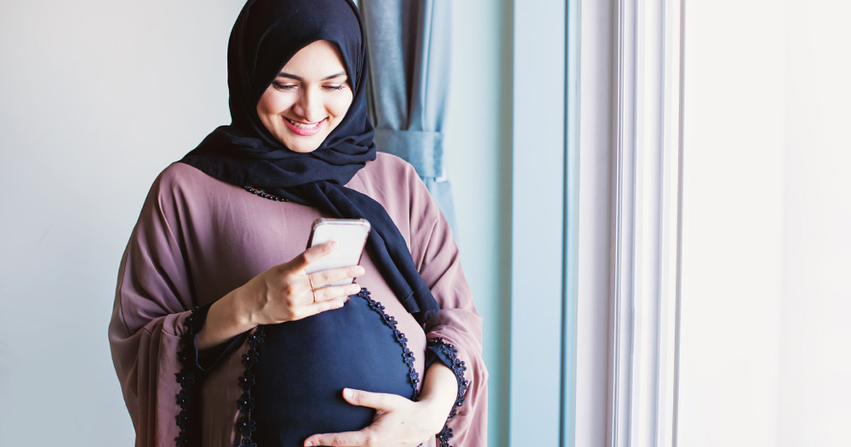 تعرفي إلى كيفية علاج تشققات البطن بعد الولادة بطرق طبيعية سهلة