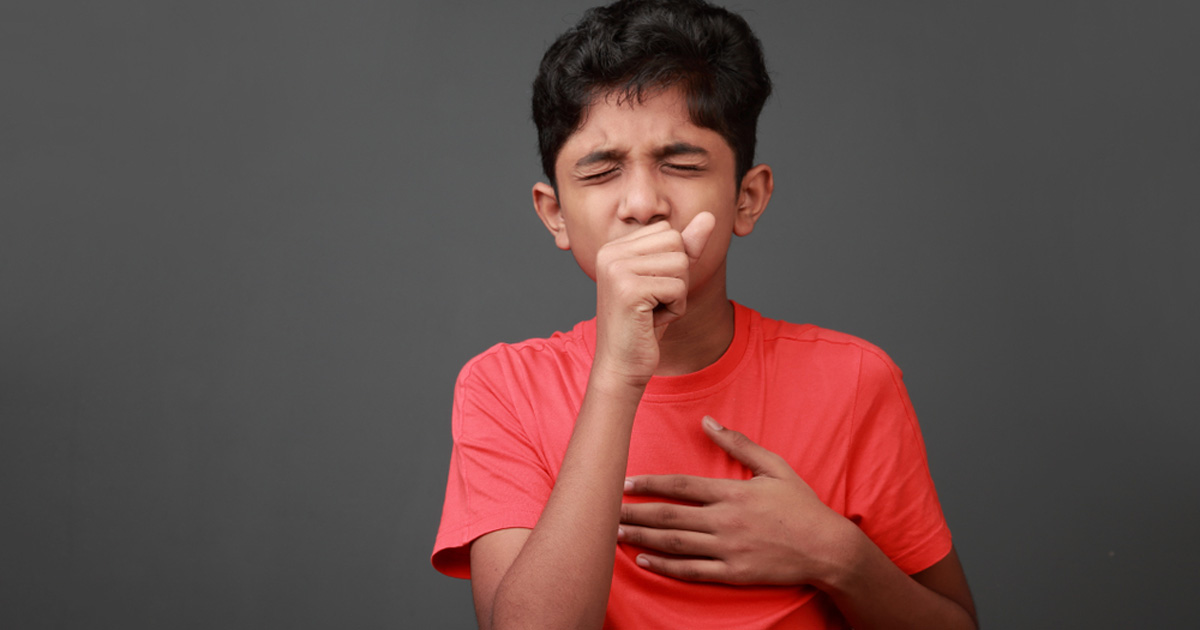 السعال الديكي عند الأطفال أسبابه والوقاية منه