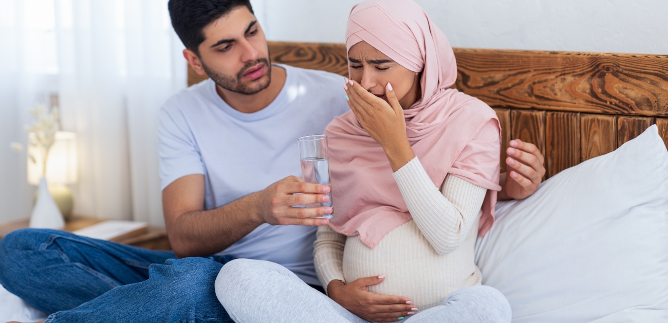 هل القيء يبطل الصيام للحامل