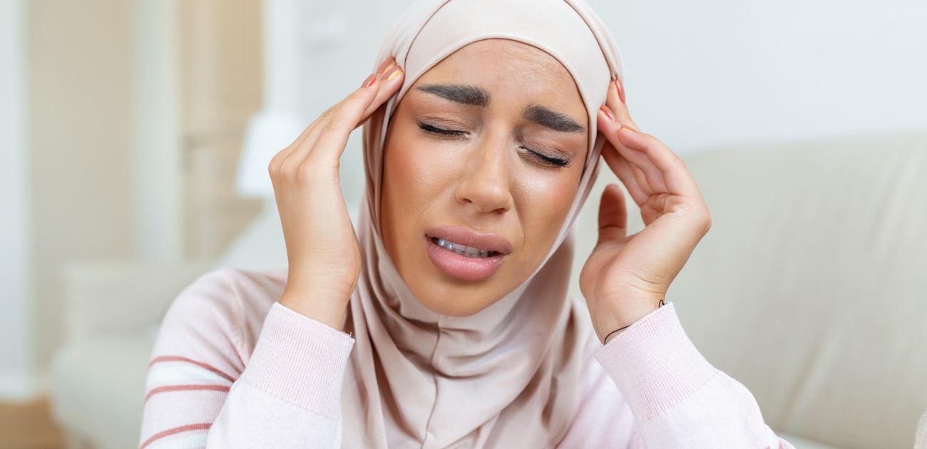 أسباب الصداع والغثيان أثناء الصيام