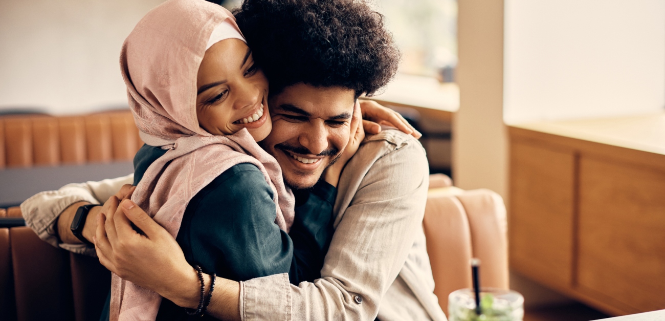 تأثير الحضن بين الزوجين على الصيام