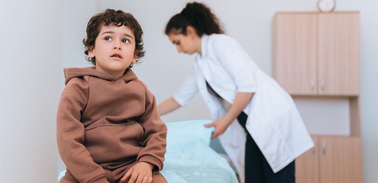 زلال البول عند الأطفال_ الأسباب والعوارض والعلاج