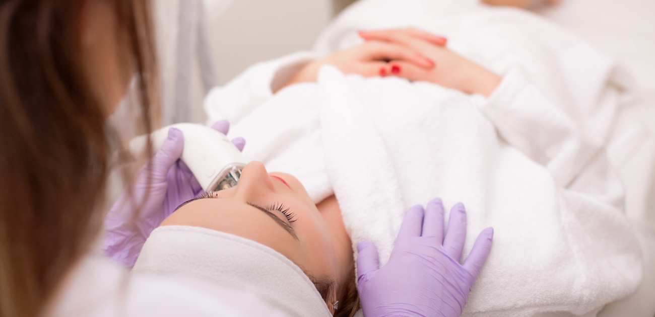 عمليّات التجميل أثناء الحمل والرضاعة الطبيعية ومعلومات جديدة لا بدّ من معرفتها