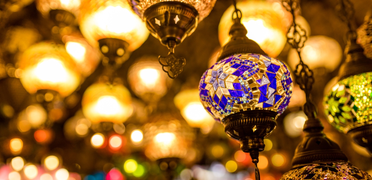 لمبات زينة رمضان_ ديكورات جميلة وتقليدية