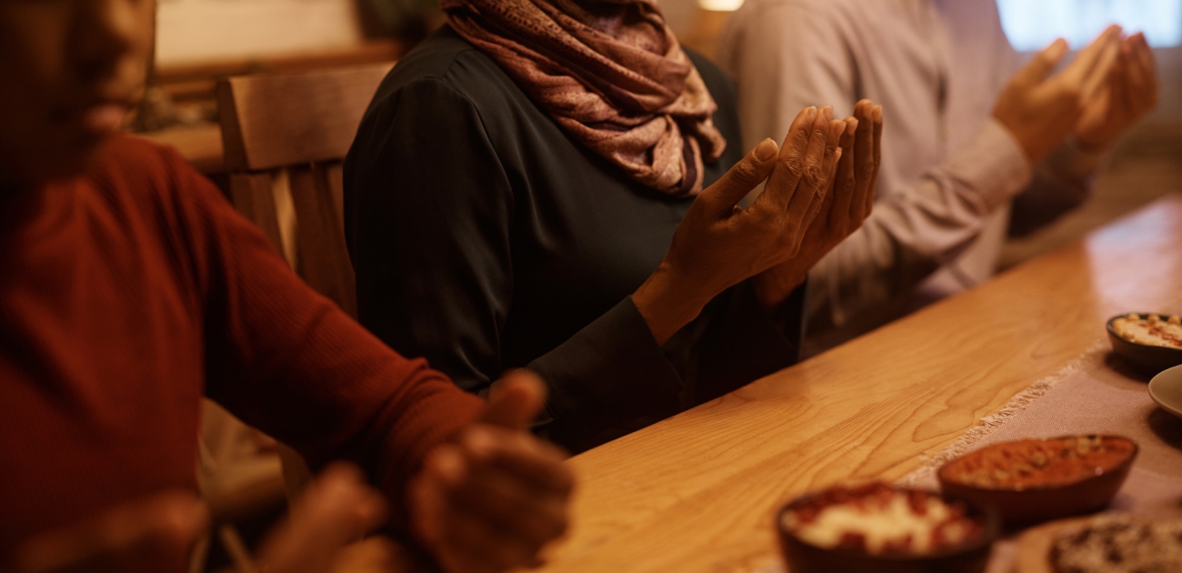 نشاطات تقوين فيها علاقتك بأفراد عائلتك خلال رمضان
