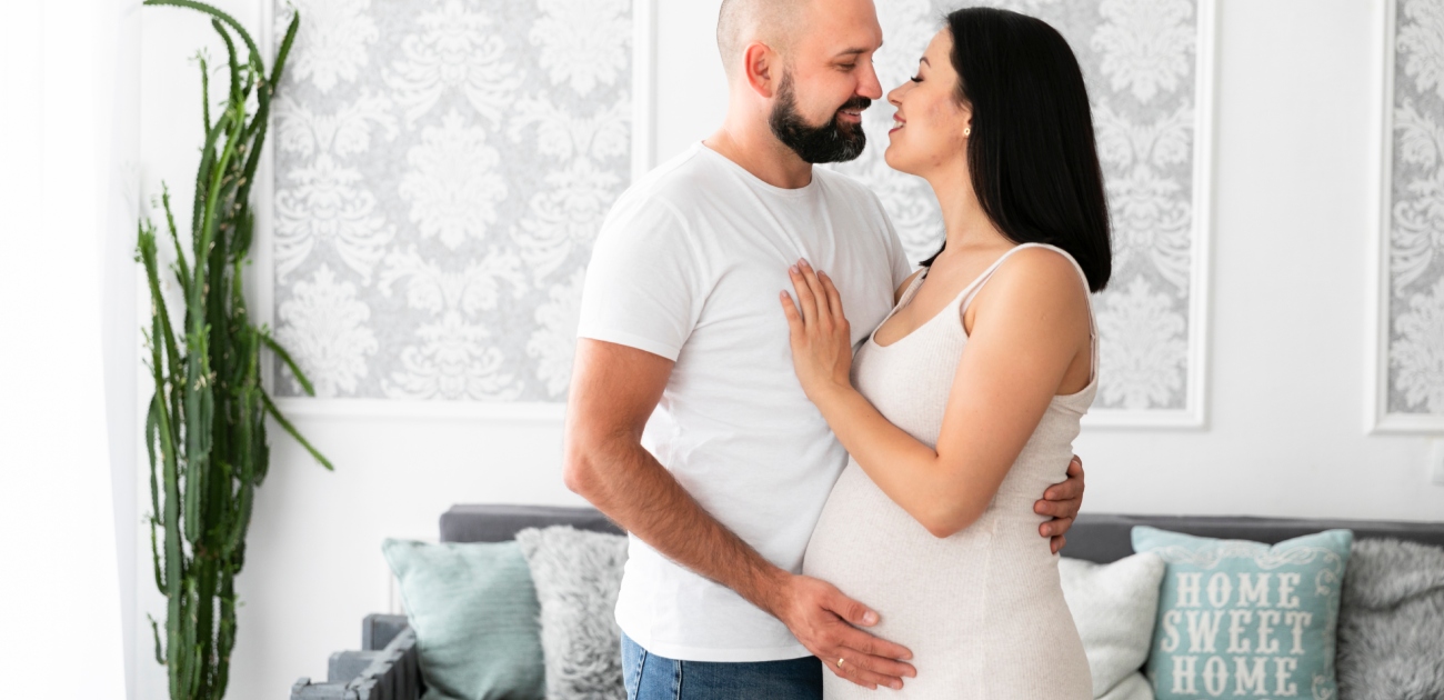 هل يجوز ممارسة العلاقة الزوجية من الخلف أثناء الحمل