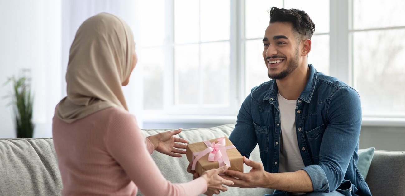 كلام حلو اكتبه على هدية زوجي تويتر