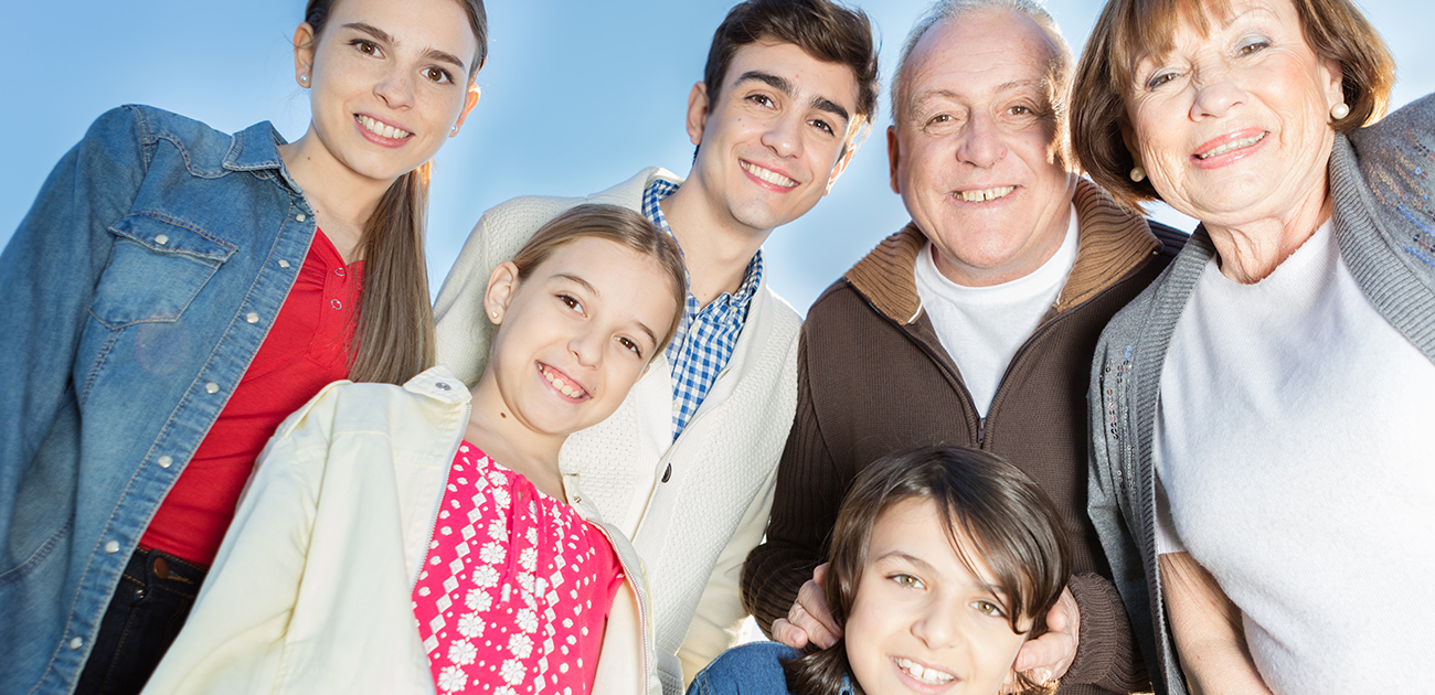 تحديات الحياة مع إخوة غير أشقاء