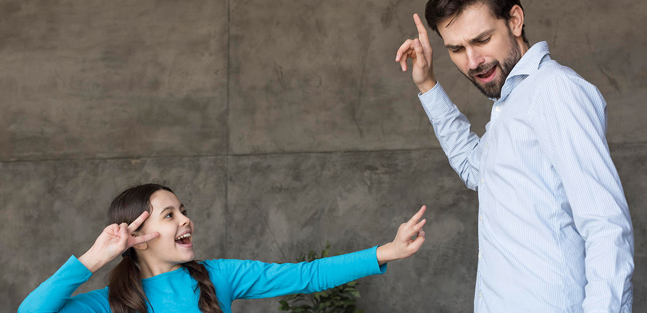 كيف يمكن للآباء تحسين سلوك الأبناء «غير المهذبين»؟