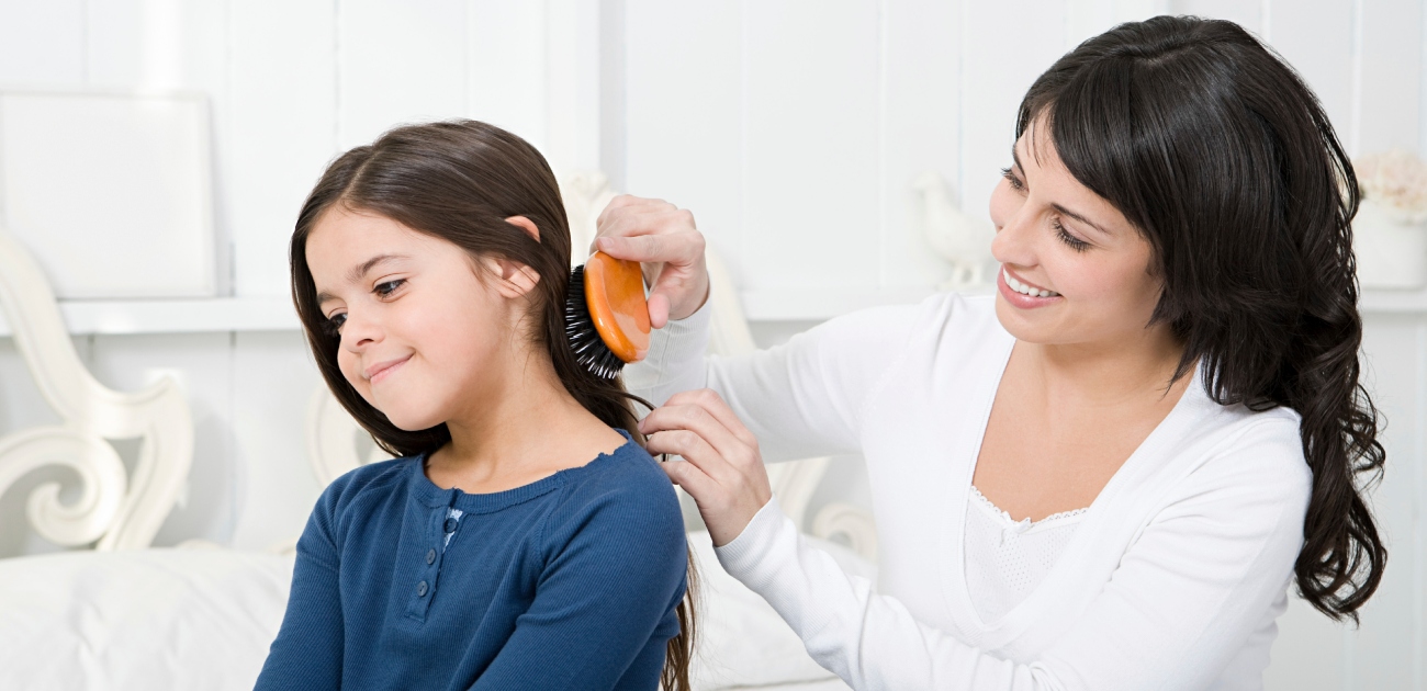 رائحة فروة الشعر الكريهة عند الأطفال