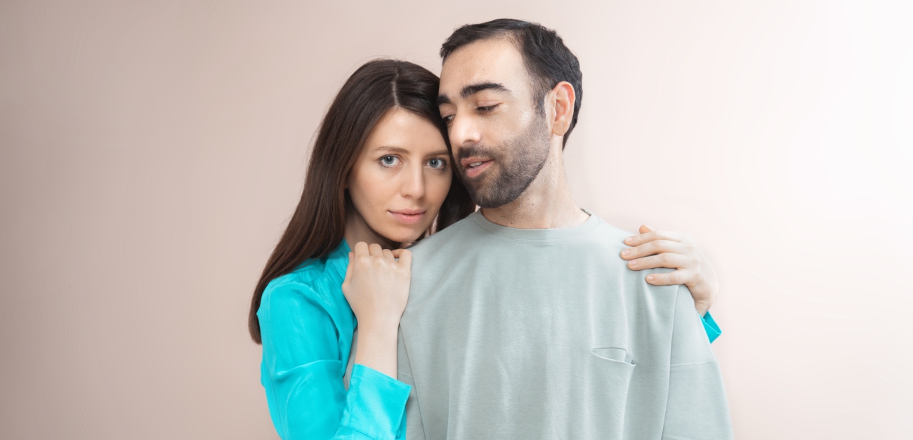 كيف اتعامل مع الزوج الخجول