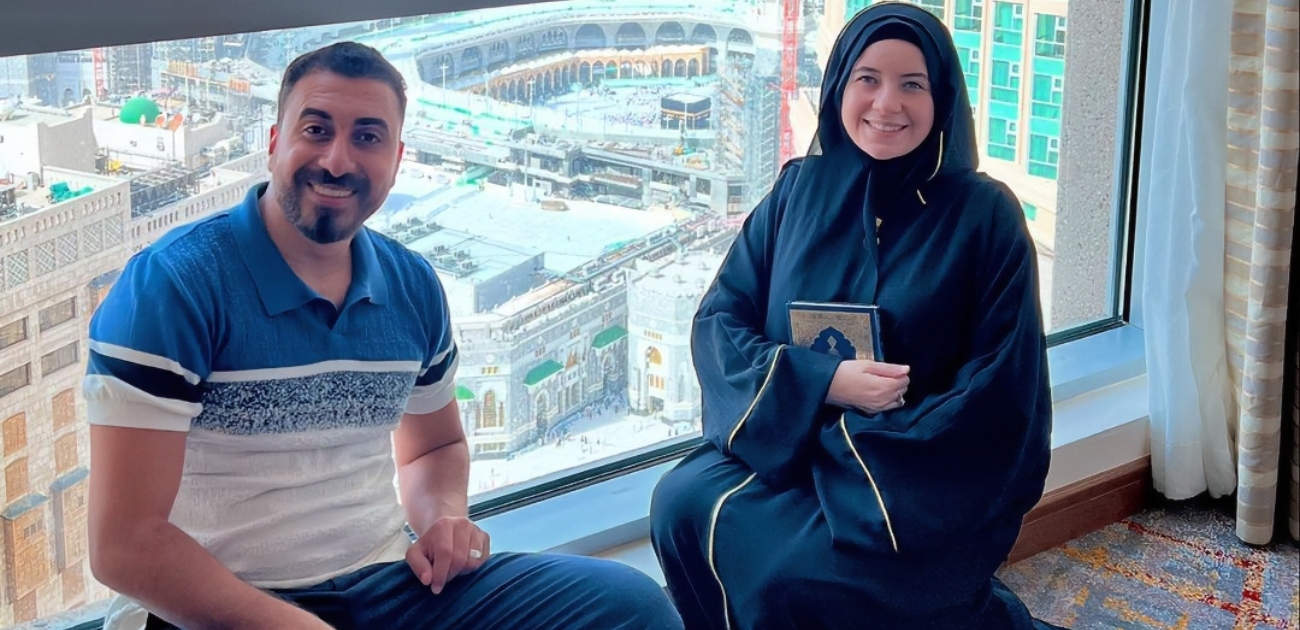 جهاد المحلاوي تفاجئ الجميع بإعلان حملها من أقدس بقاع الأرض