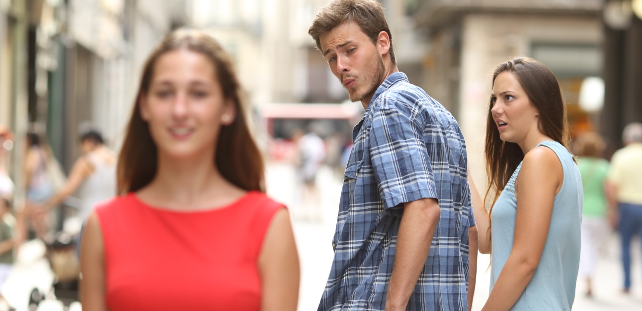 رجل عينه زائغة