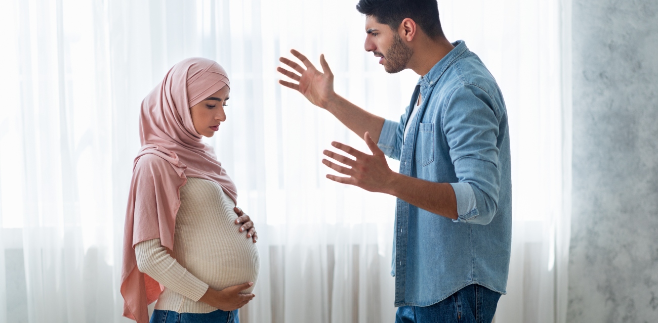 هل الطلاق يقع على الحامل​