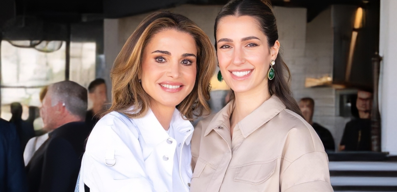 الملكة رانيا والأميرة رجوة يجتمعان في مشغل نقش