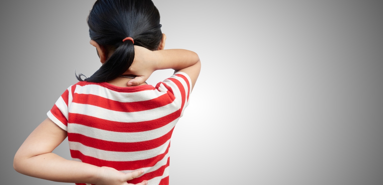 تقوس الظهر عند الأطفال