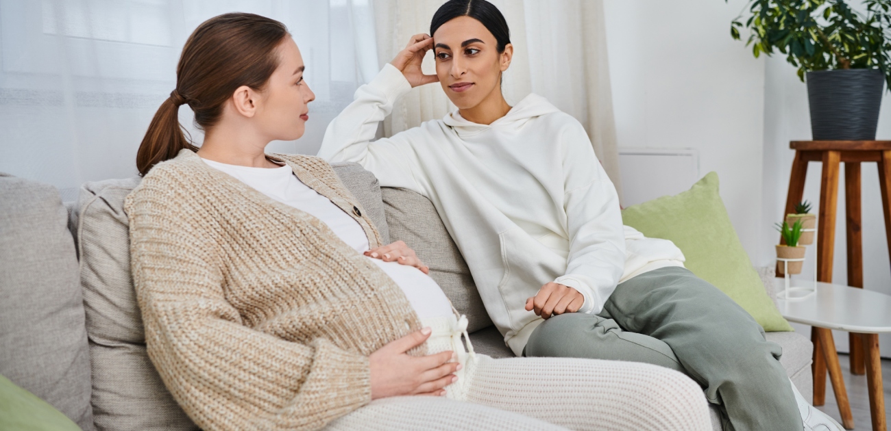 حلمت ان اختي حامل​