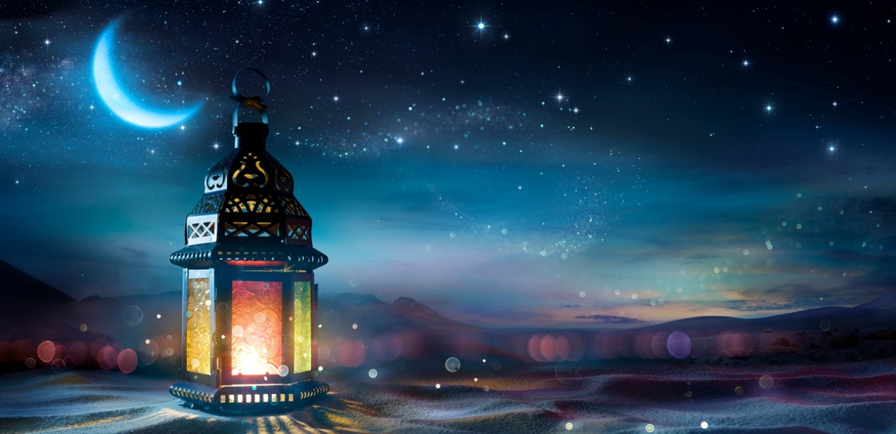 فانوس رمضان وهلال