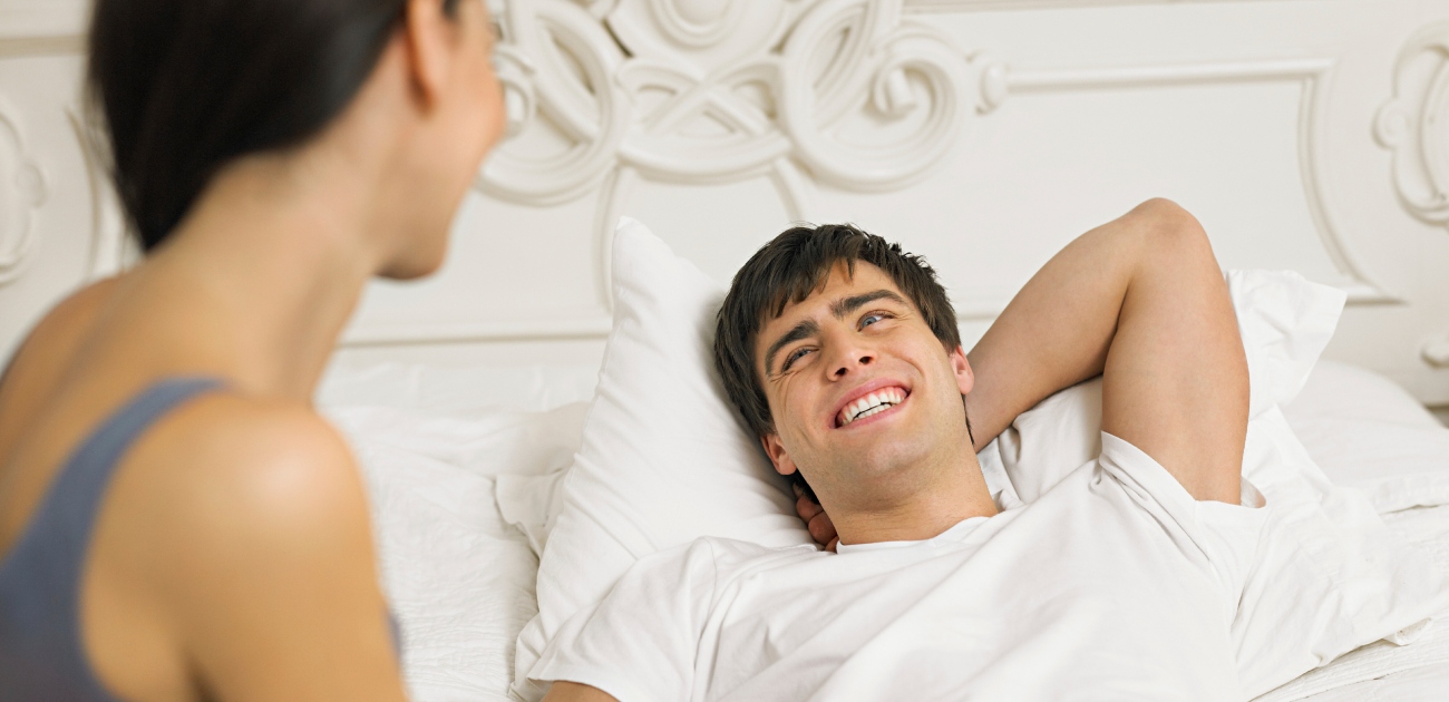 نظرات الرجل المثار​