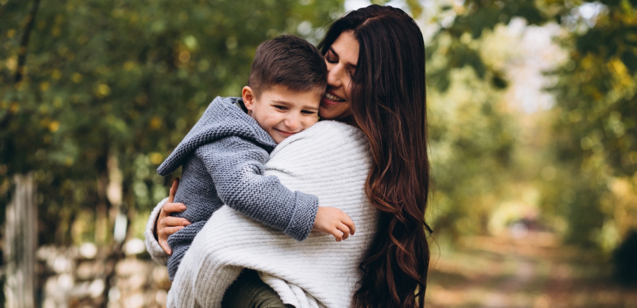 مفاجأة لكل أم! دراسة جديدة تؤكد: طاعة الطفل لأهله طريقه الأول للثراء