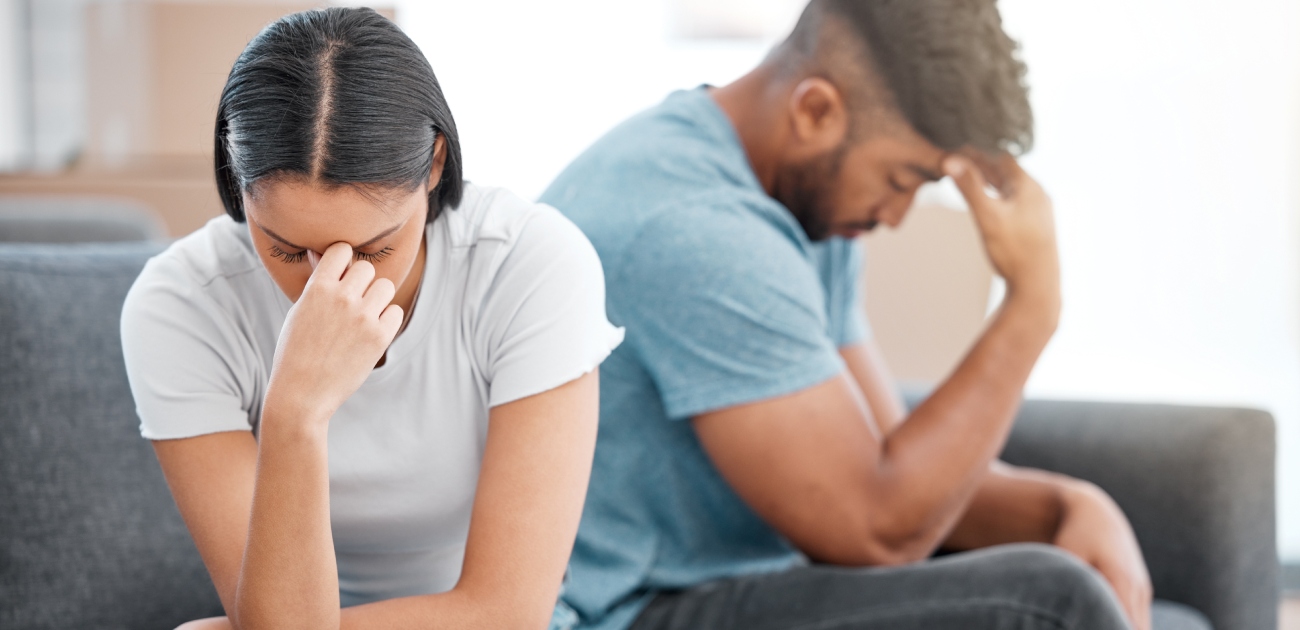 كيف تؤثر الخلافات الصغيرة على العلاقة الزوجية على المدى البعيد؟