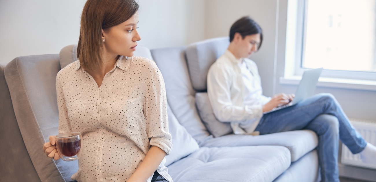 حمل بدون دعم عاطفي.. كيف تتعاملين مع المشاعر الثقيلة؟